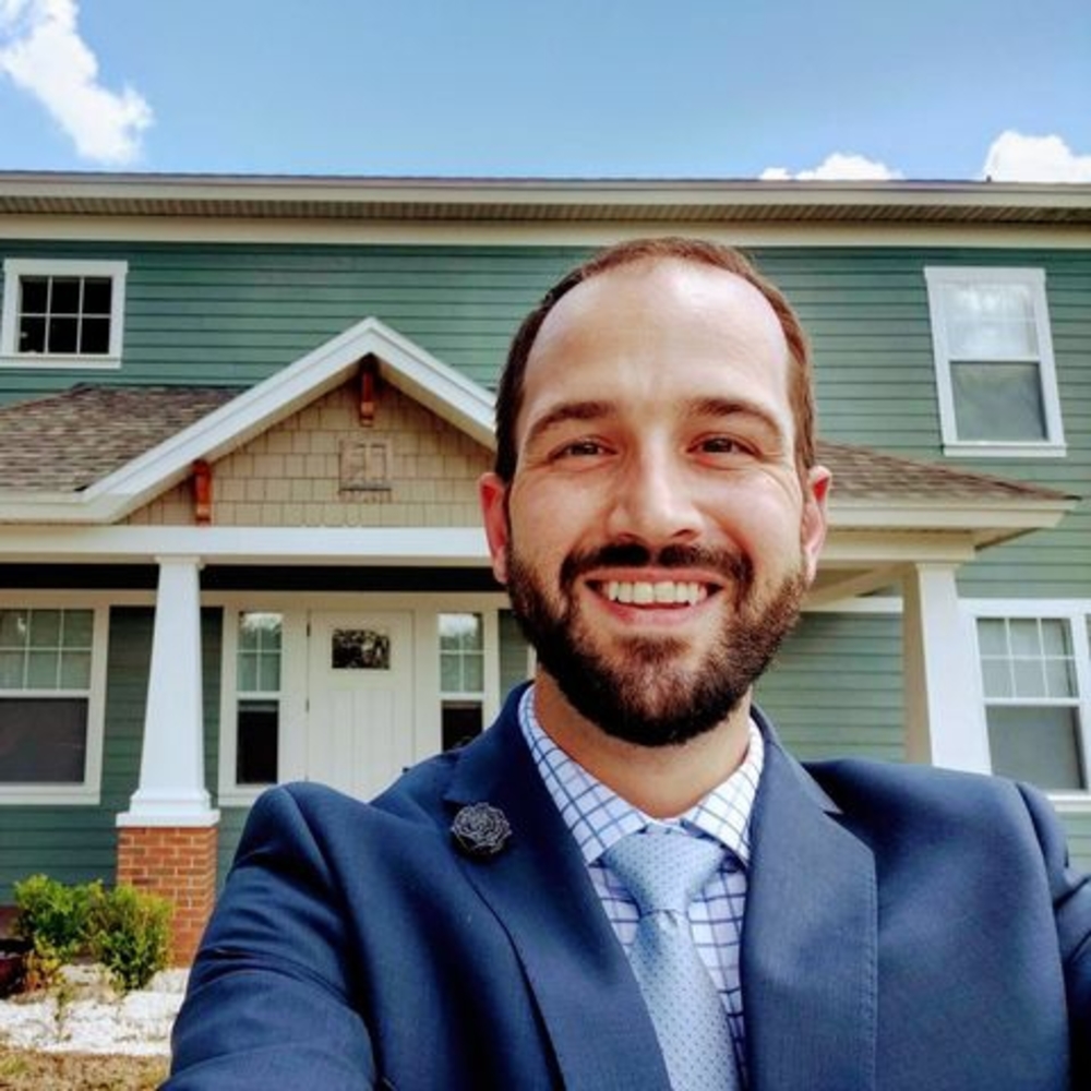 Meet your Posher, Jonathan